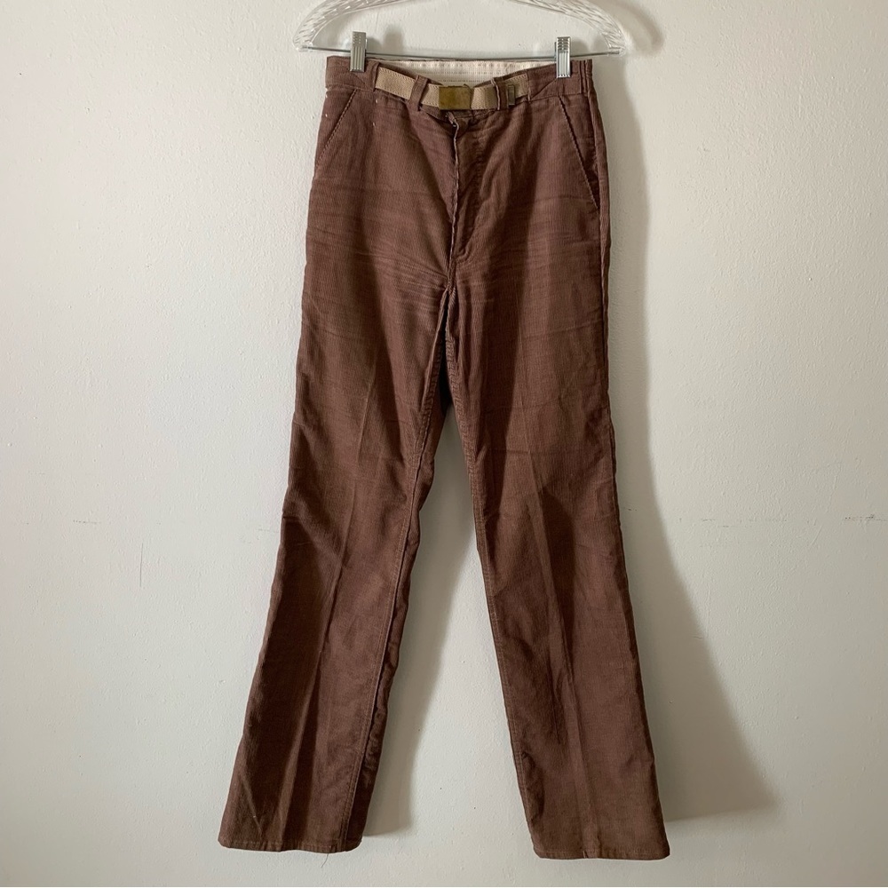 Vintage Low Rise Woman’s 1970s Brown Corduroy Levi Jeans Size 29